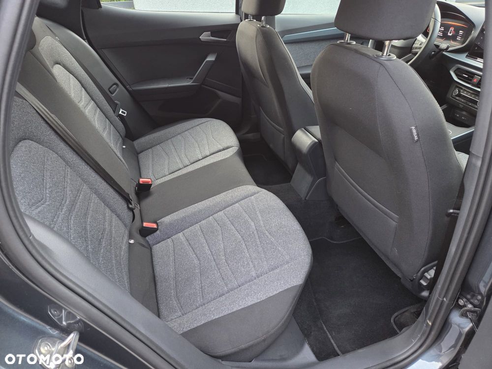 Volkswagen T-Cross - 11