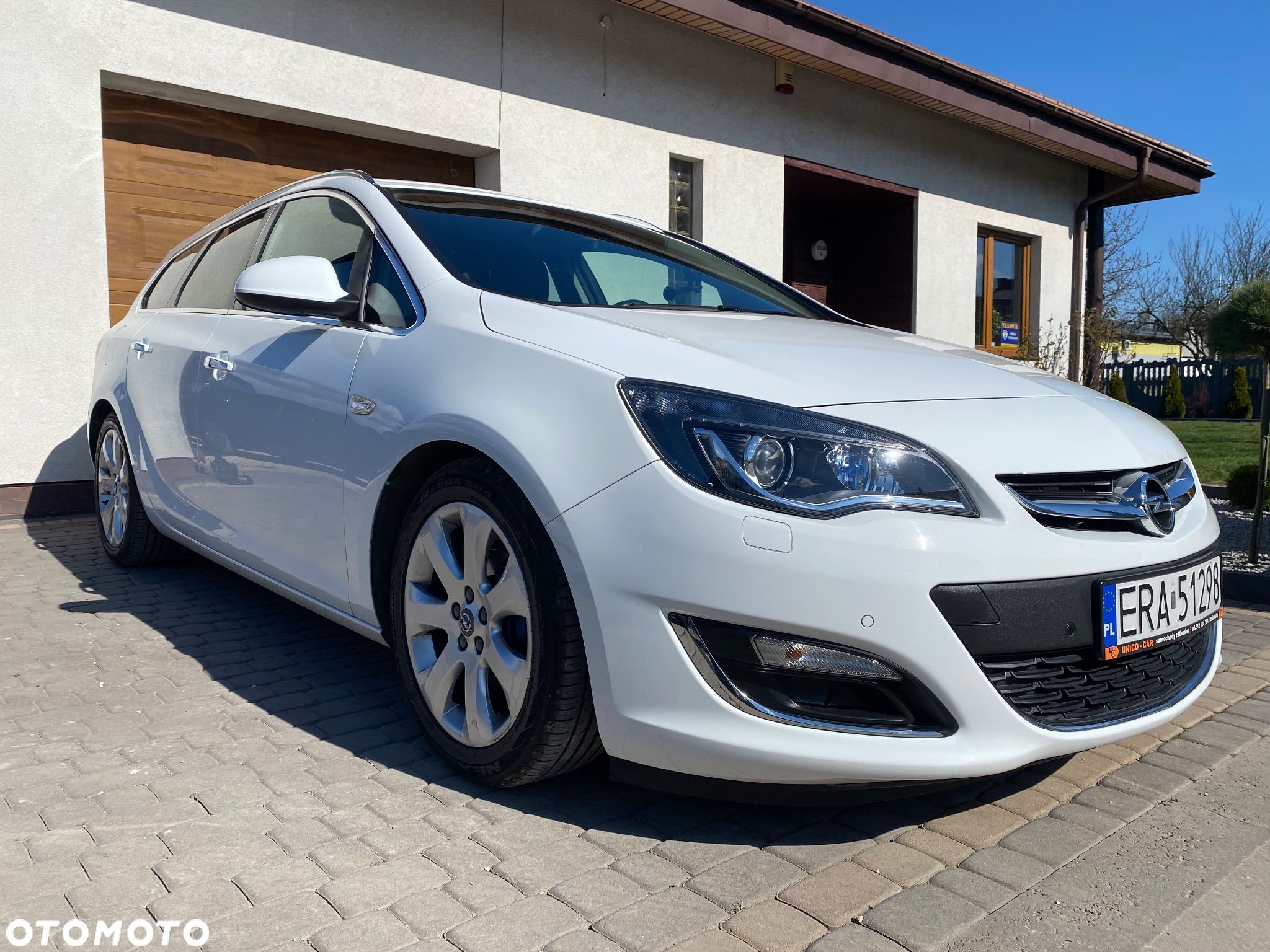 Opel Astra IV 1.4 T Cosmo - 1