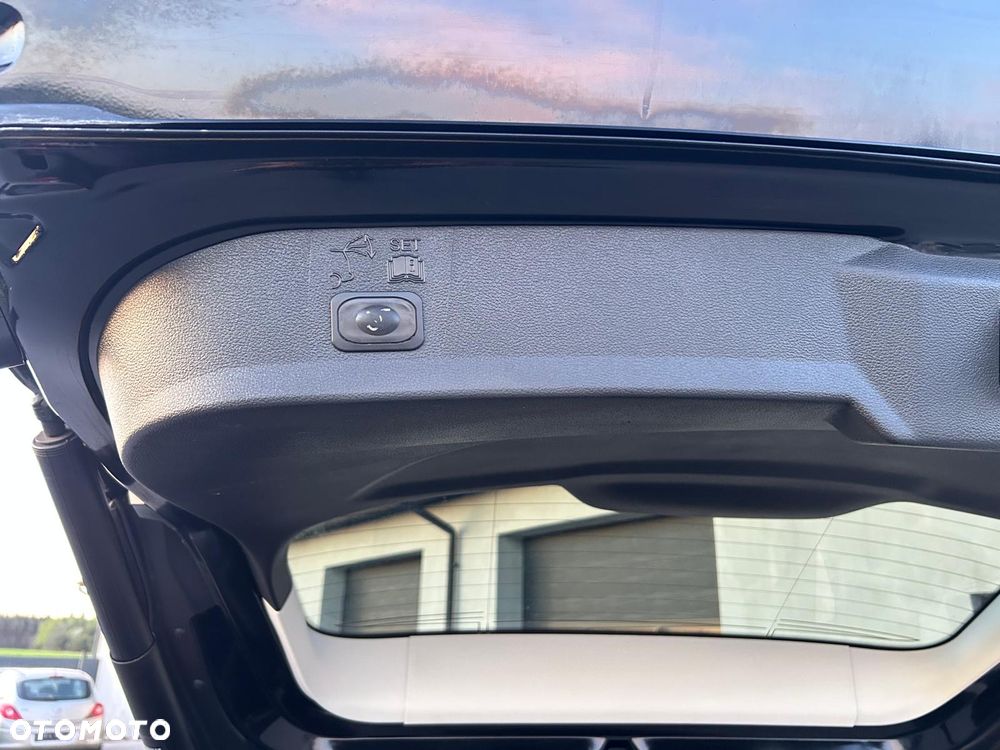 Ford Kuga 2.0 TDCi 4x4 Titanium - 13