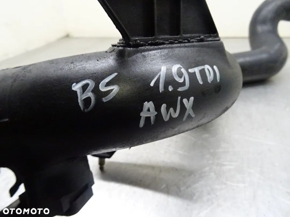 VW PASSAT B5 LIFT 1.9TDI PRZEWÓD INTERCOOLERA 8E0145762B 3B0145834N - 2