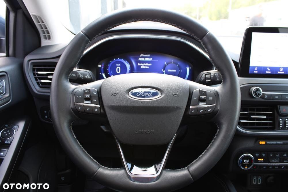 Ford Focus - 16