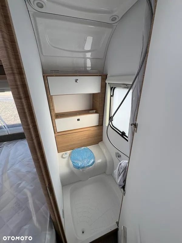 Fendt FENDT BIANCO 465 SFH ACTIVE Truma Combi gaz/230V Oś 1800KG, Podgrzewanie podłogowe 230V - 9