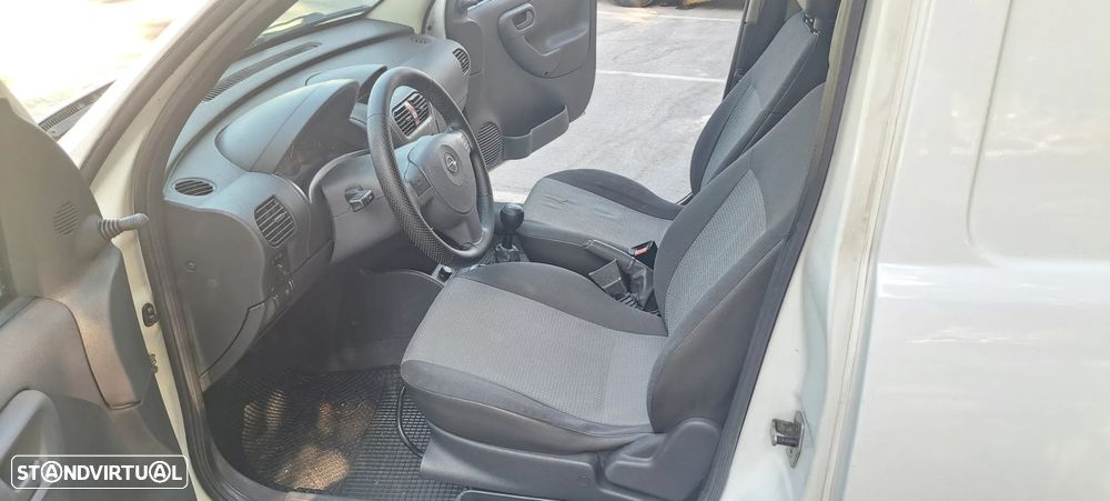Opel Combo - 9