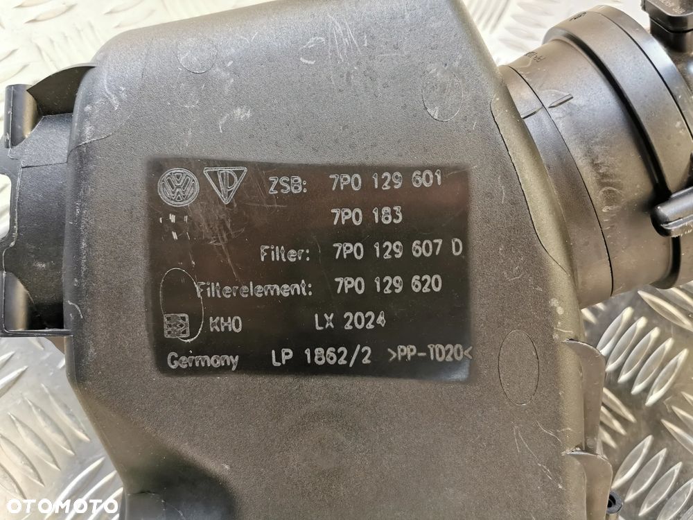VW TOUAREG 7P 10-18R OBUDOWA FILTRA POWIETRZA LEWA 3.0 TDI DIESEL 7P0129601 7P0129607D - 2
