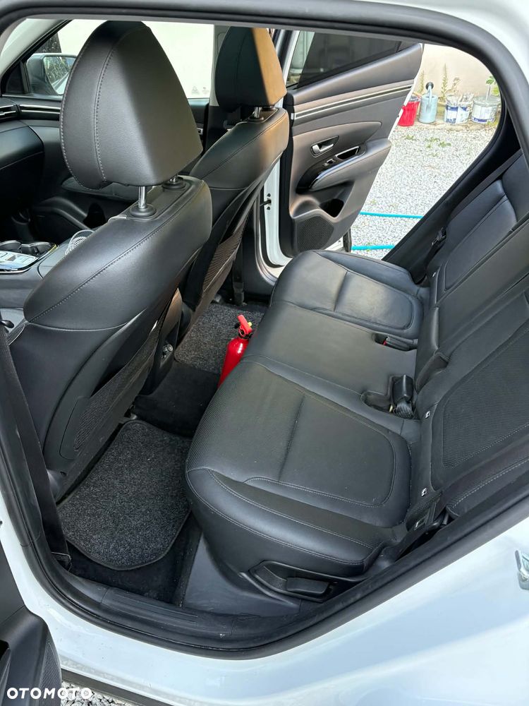 Hyundai Tucson 1.6 T-GDi 48V Platinum 4WD DCT - 14