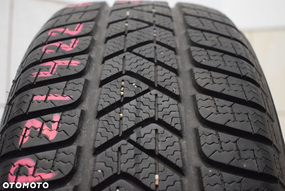R16 215/60 Pirelli Sottozero 3 Wysyłka gratis! - 1