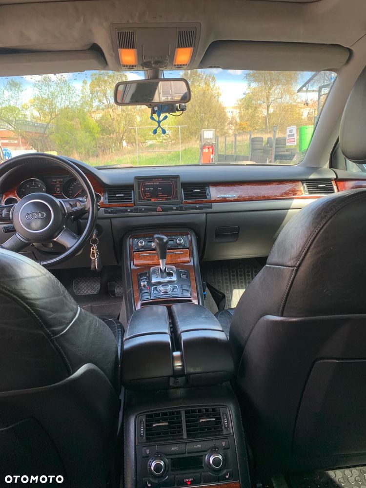 Audi A8 3.7 Quattro - 10