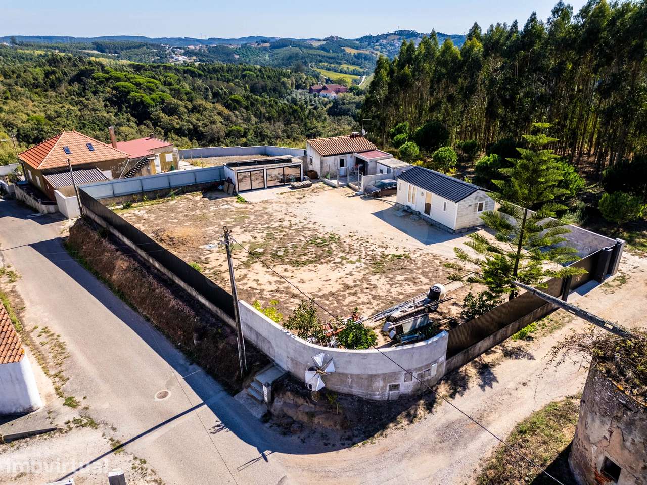 Terreno com projecto aprovado - Grande imagem: 2/19