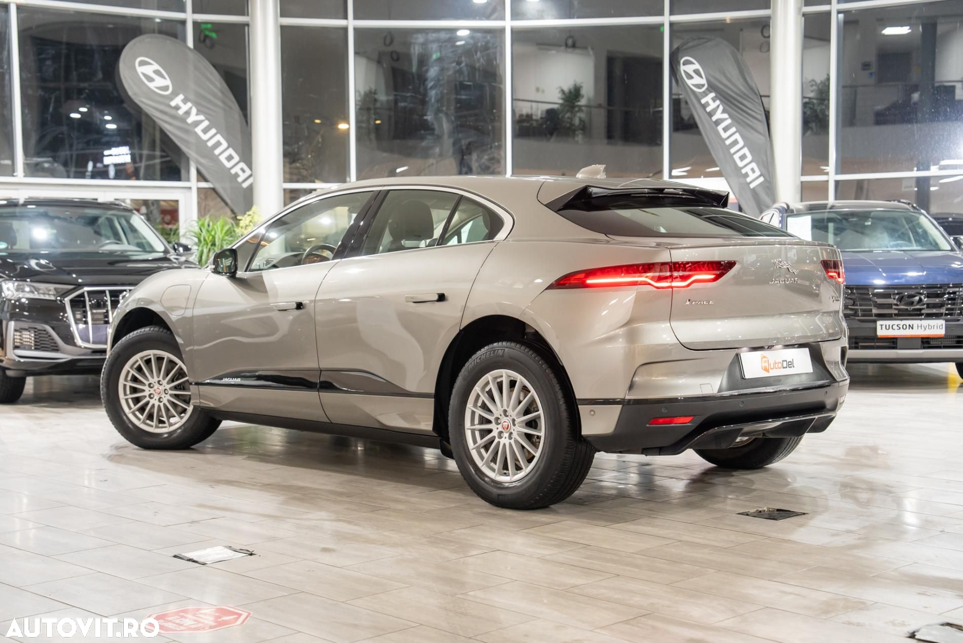 Jaguar I-Pace EV400 AWD HSE - 3