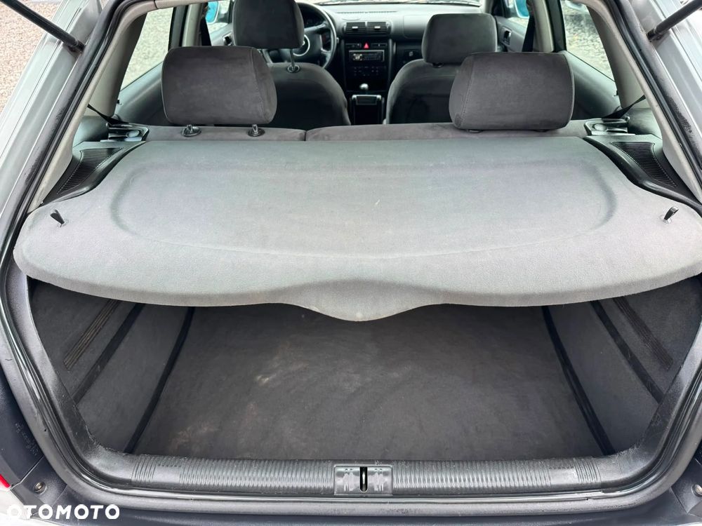 Audi A3 Sportback 1.9 TDI Ambiente - 9