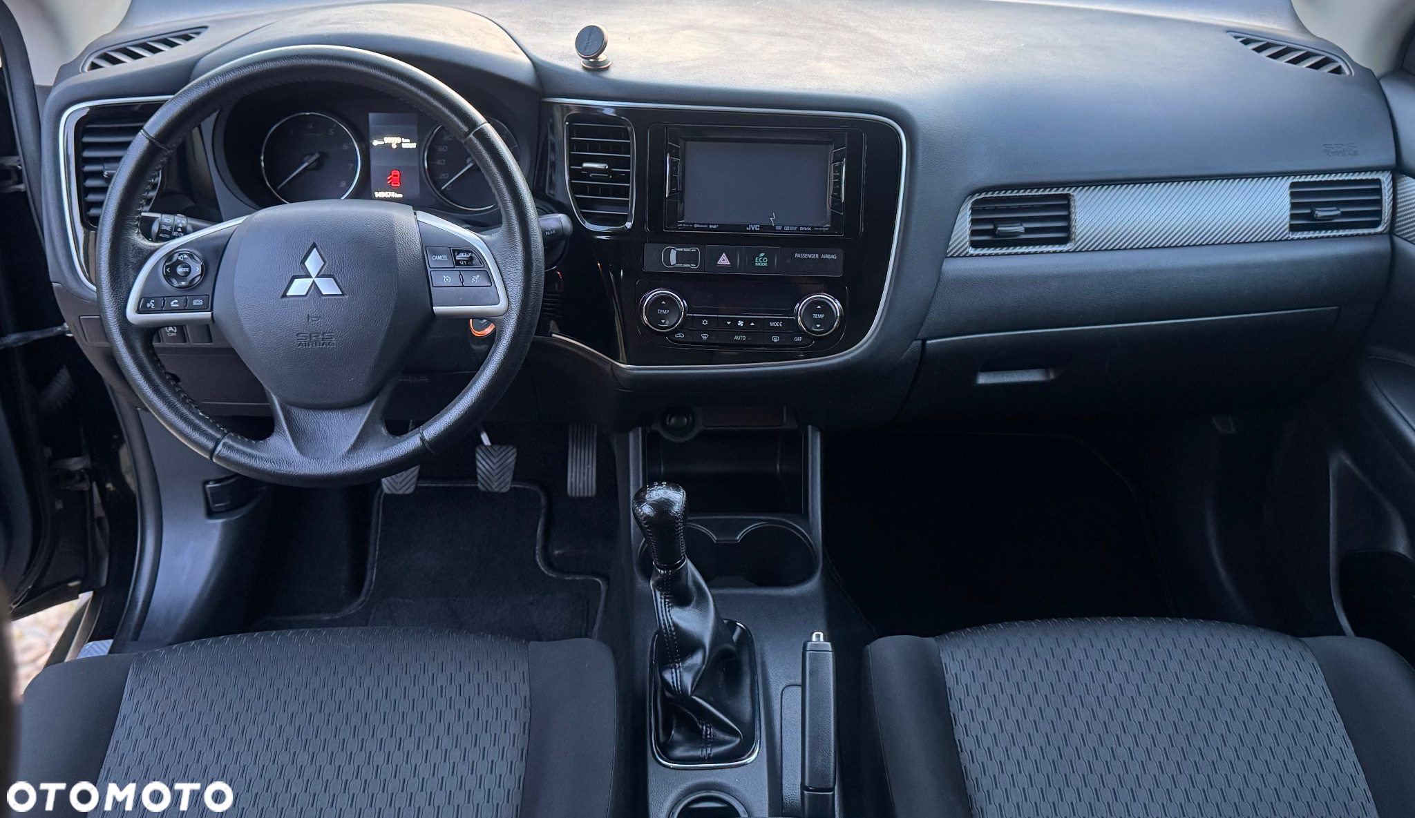 Mitsubishi Outlander 2.0 Intense 2WD - 22