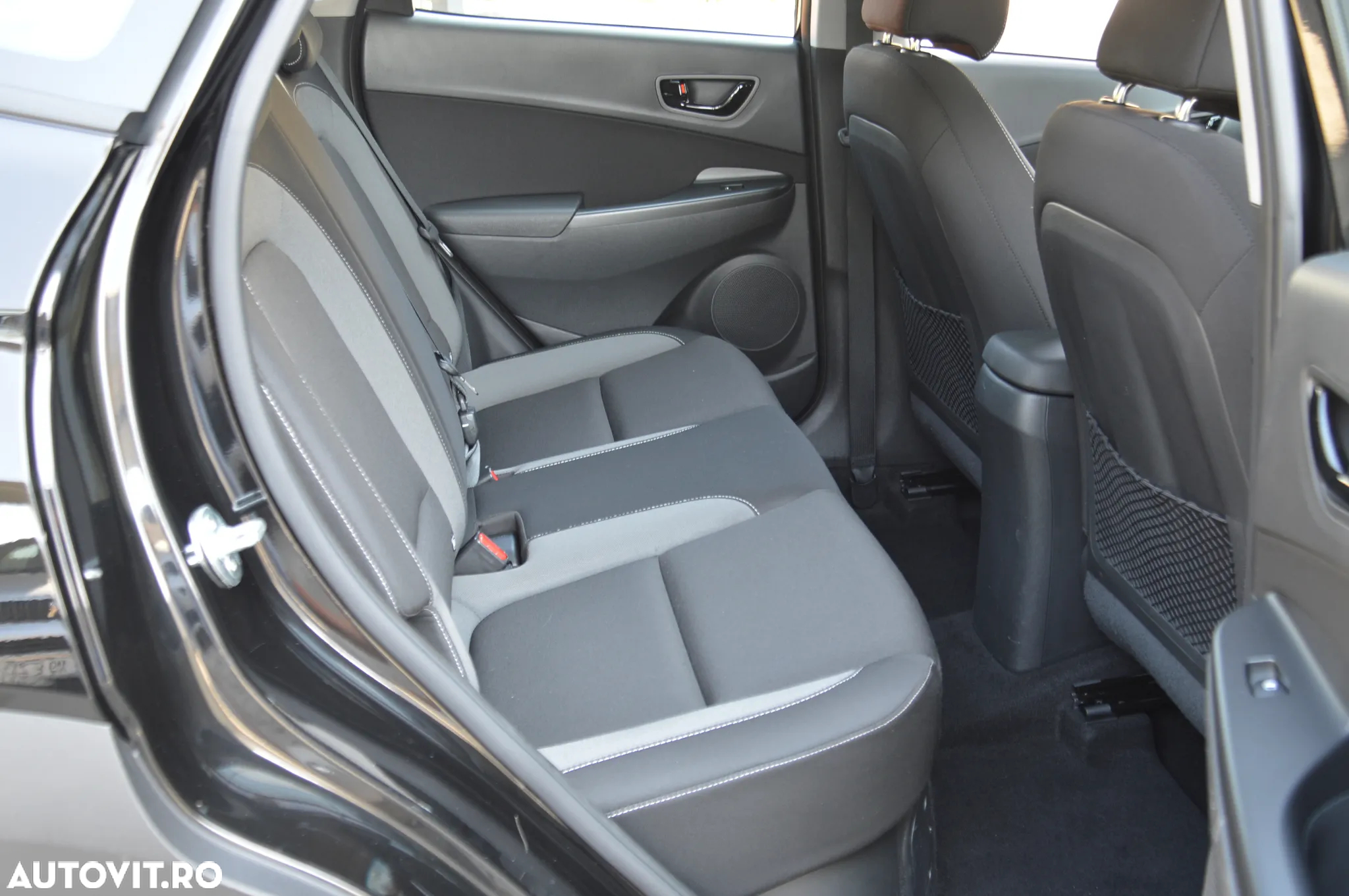 Hyundai KONA 1.6 GDI DCT Hybrid Select - 13