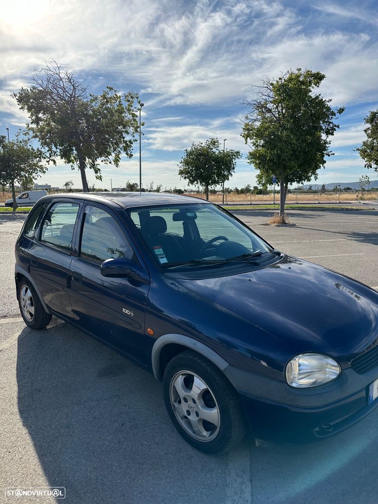 Opel Corsa 1.2 16V - 2