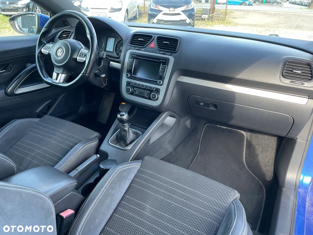 Volkswagen Scirocco 2.0 TDI - 16
