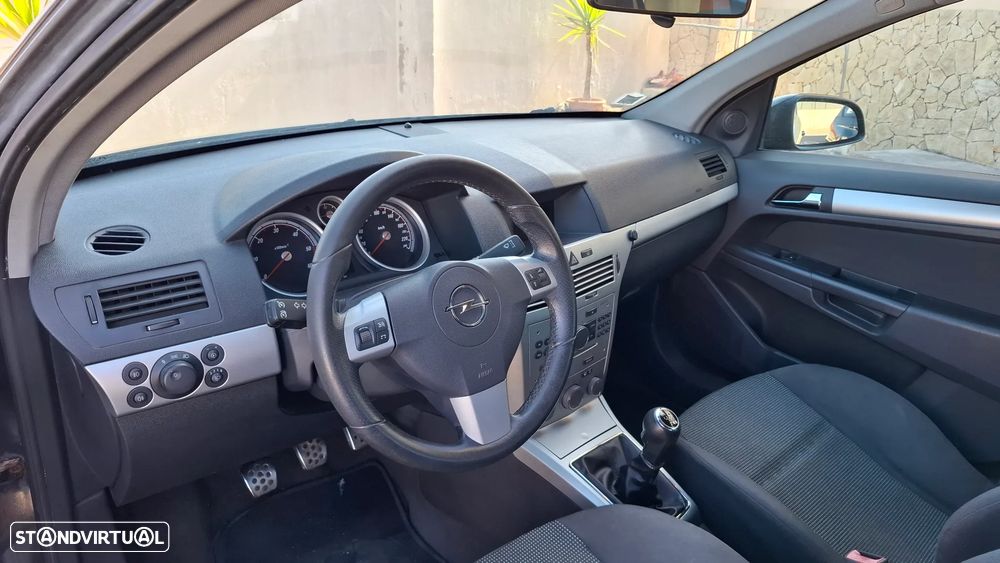 Opel Astra 1.3 CDTi Enjoy - 12