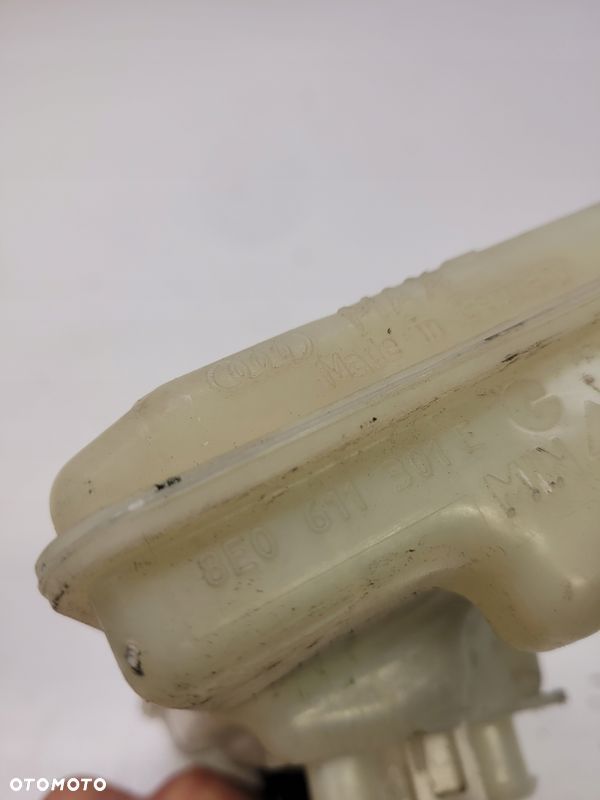ZBIORNICZEK PŁYNU HAM AUDI A4 B7 A6 C6 8E0611301E - 4