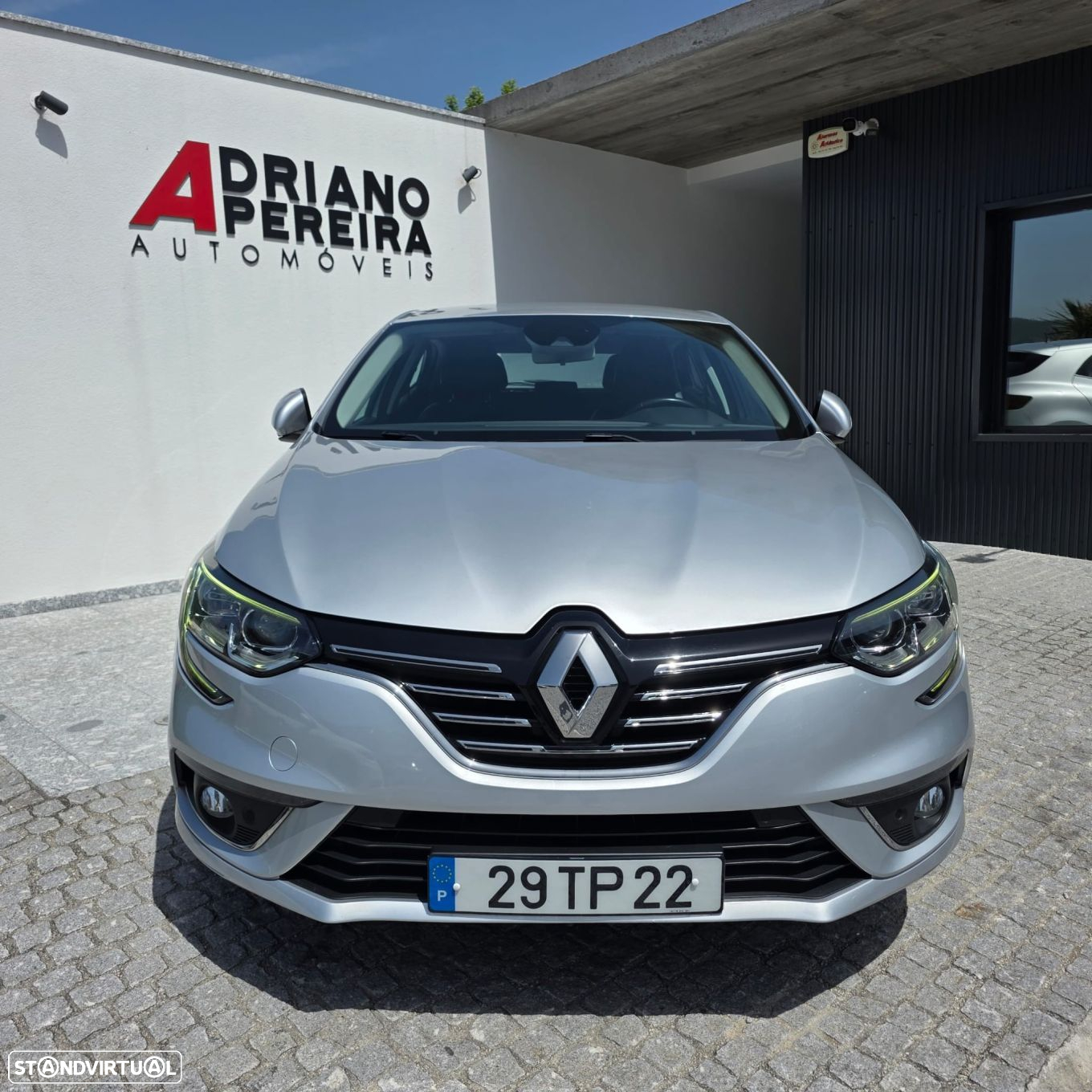 Renault Mégane 1.5 dCi Intens - 9