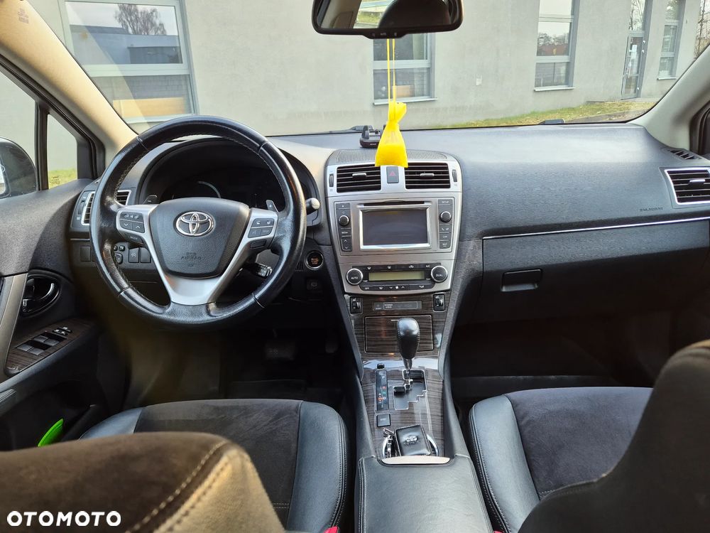 Toyota Avensis 2.2 D-CAT Prestige - 13