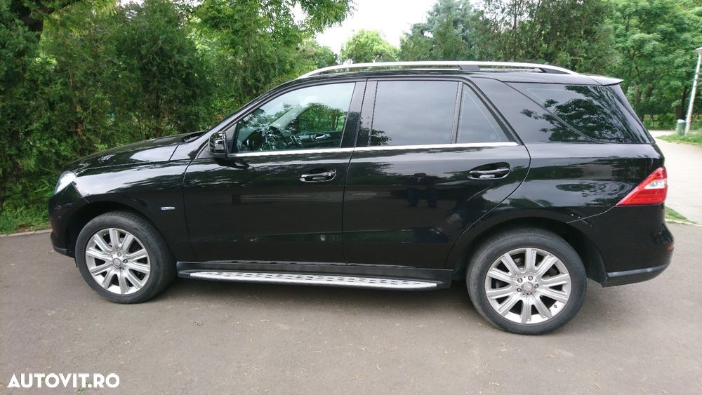 Mercedes-Benz ML 250 BlueTEC 4MATIC 7G-TRONIC - 7