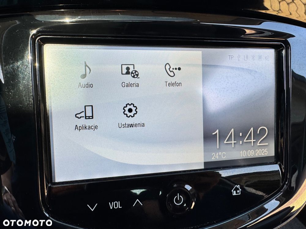 Opel Adam 1.4 White Link - 30