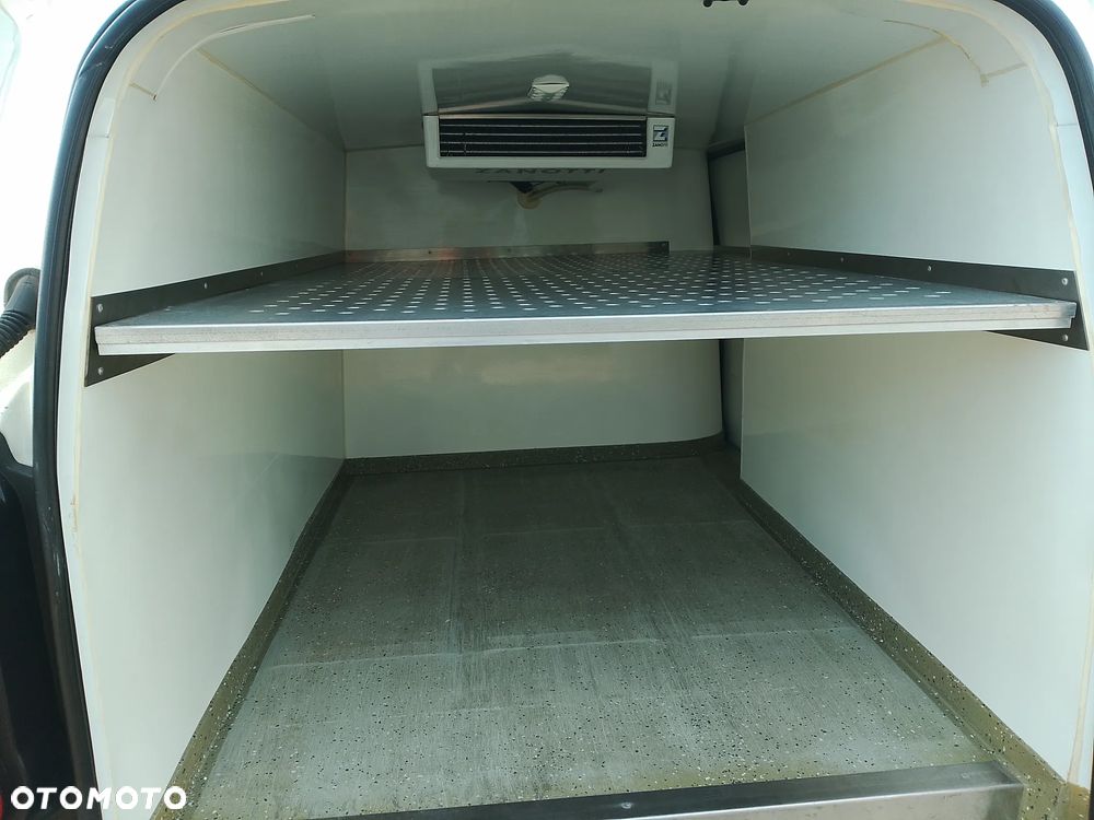 Peugeot Partner Proace Berlingo Combo Doblo L2 Izoterma Chłodnia Salon PL półka Inox 3 osoby - 20