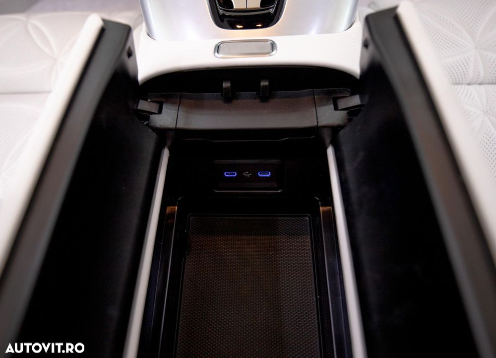 Mercedes-Benz SL Maybach 680 Monogram Series - 27