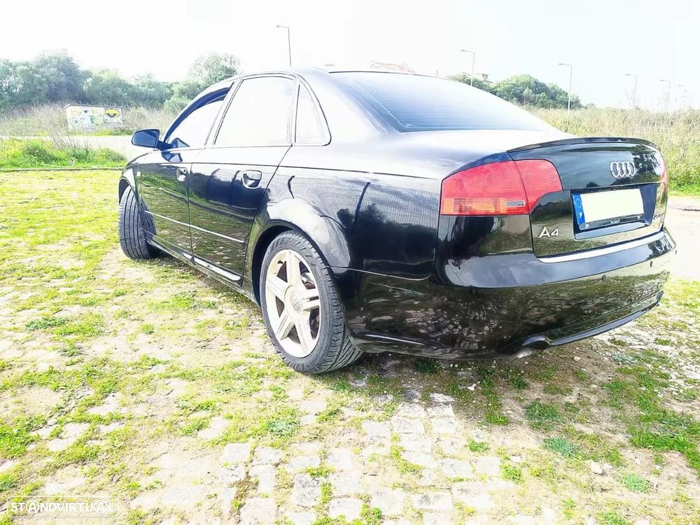 Audi A4 2.0 TDI S-line - 5