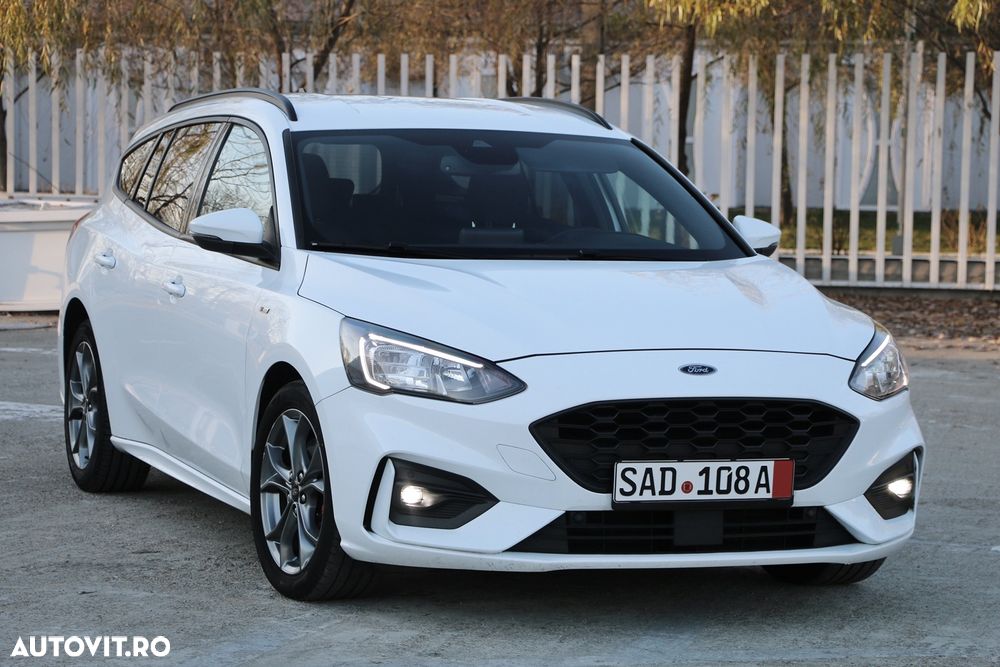 Ford Focus 1.0 EcoBoost Hybrid ST-LINE DESIGN - 16