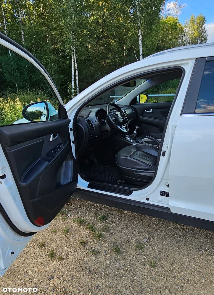 Kia Sportage 2.0 CRDI L AWD - 13