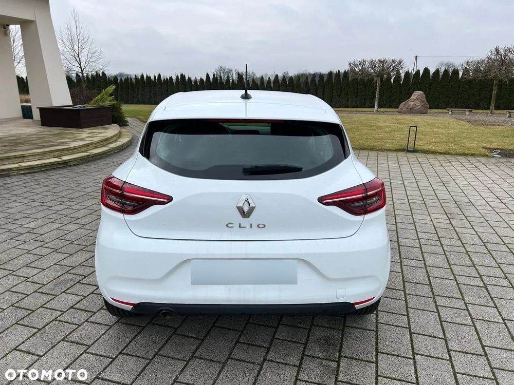 Renault Clio BLUE dCi 85 EXPERIENCE - 8