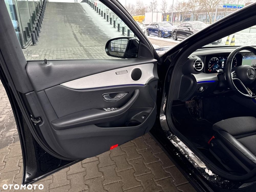 Mercedes-Benz Klasa E - 10