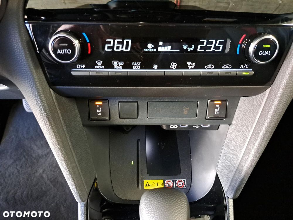 Toyota Yaris Cross - 26