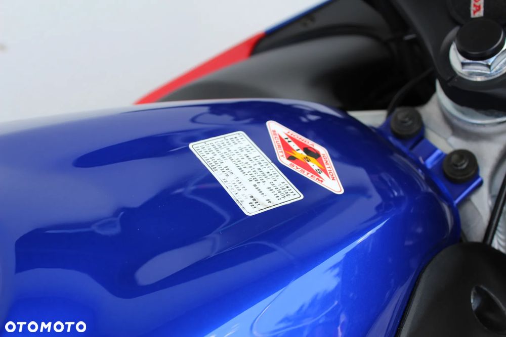 Honda CBR - 30