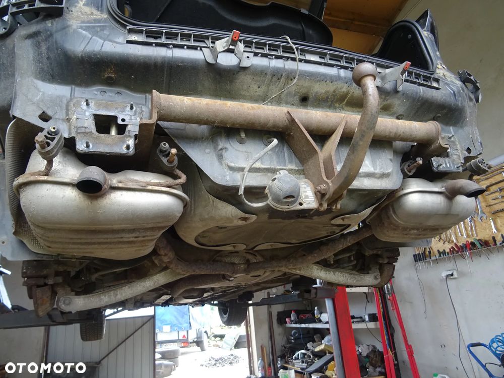 TŁUMIK PODWÓJNY DWA WYDECHY OPEL VECTRA C HB GTS SEDAN - 1