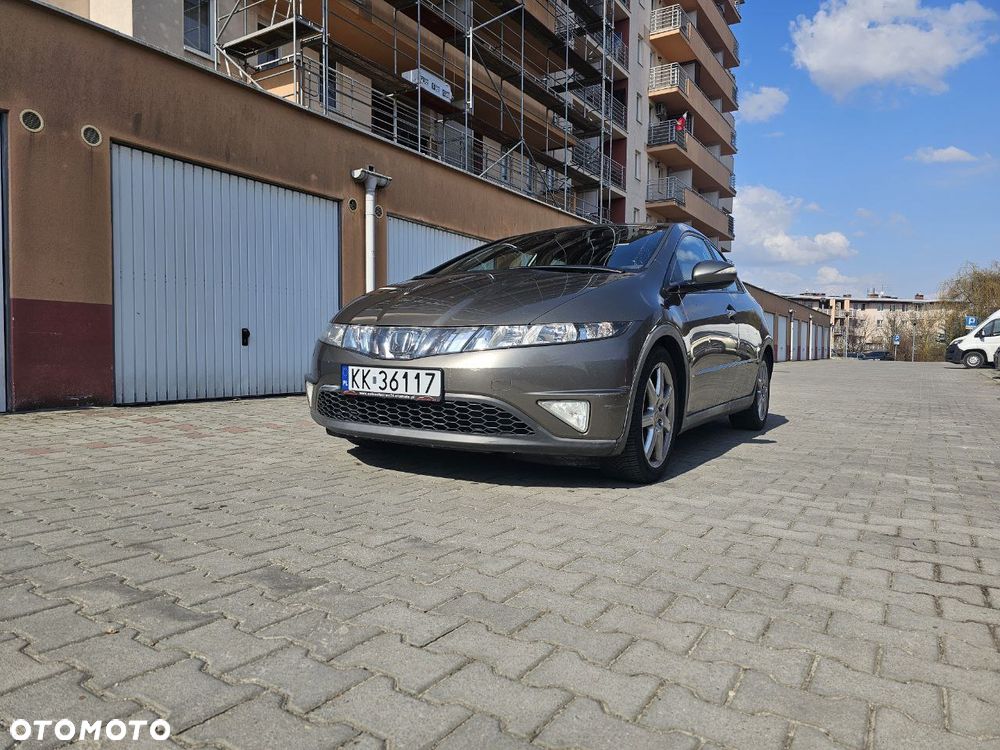 Honda Civic 1.8 Comfort - 1