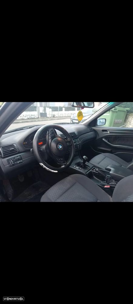 BMW 320 d Touring - 11