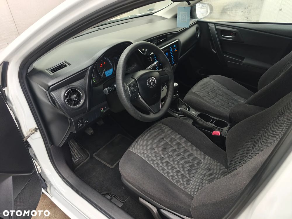 Toyota Auris 1.6 Active - 19