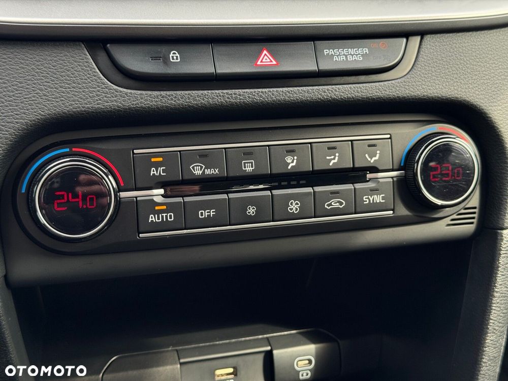 Kia Ceed 1.5 T-GDI M - 30