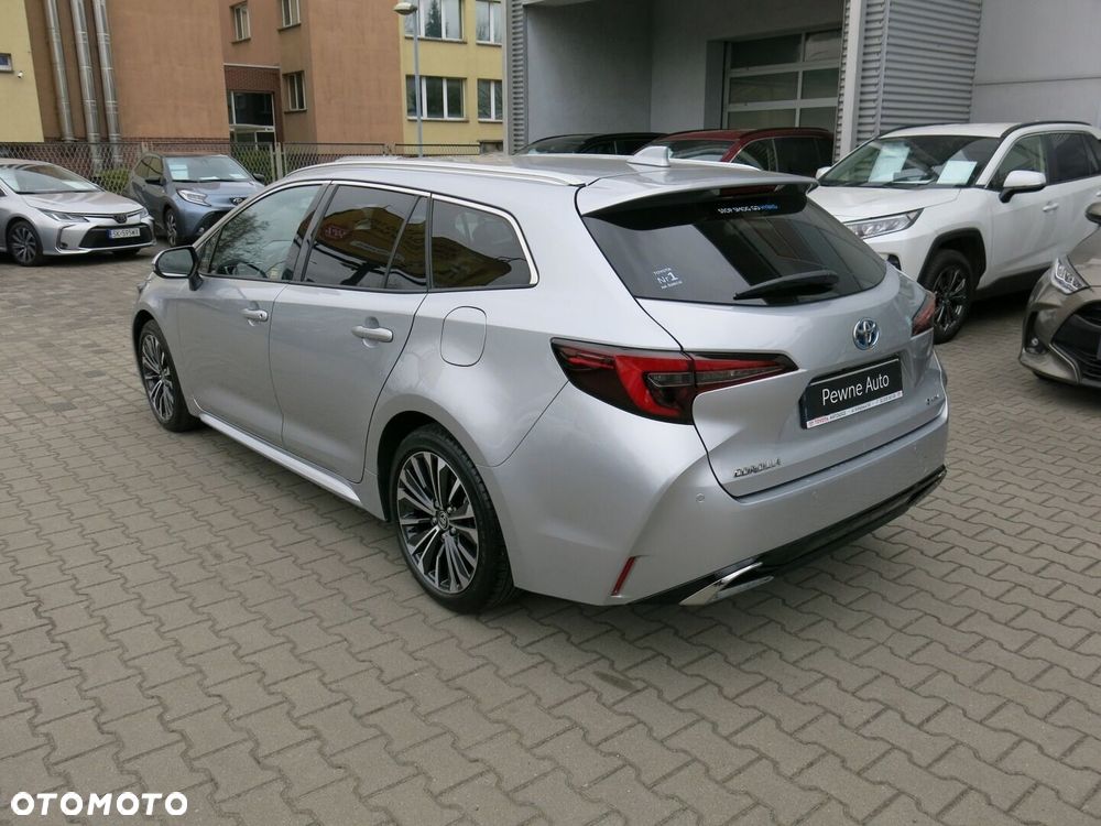 Toyota Corolla 1.8 Hybrid Style - 2