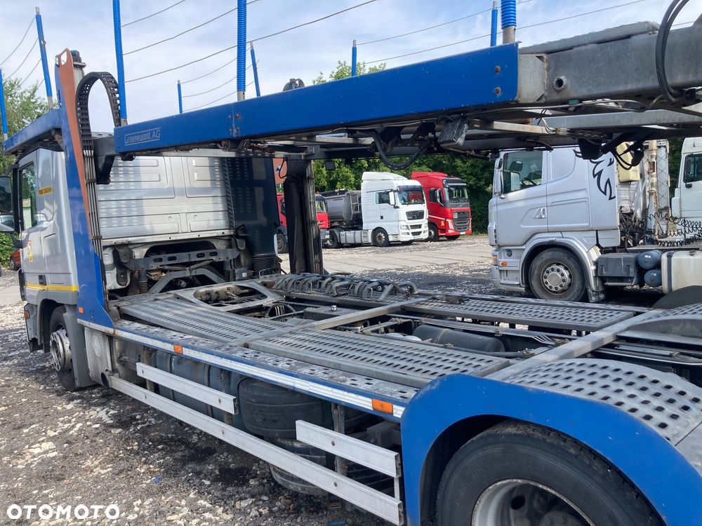 Mercedes-Benz Actros - 4
