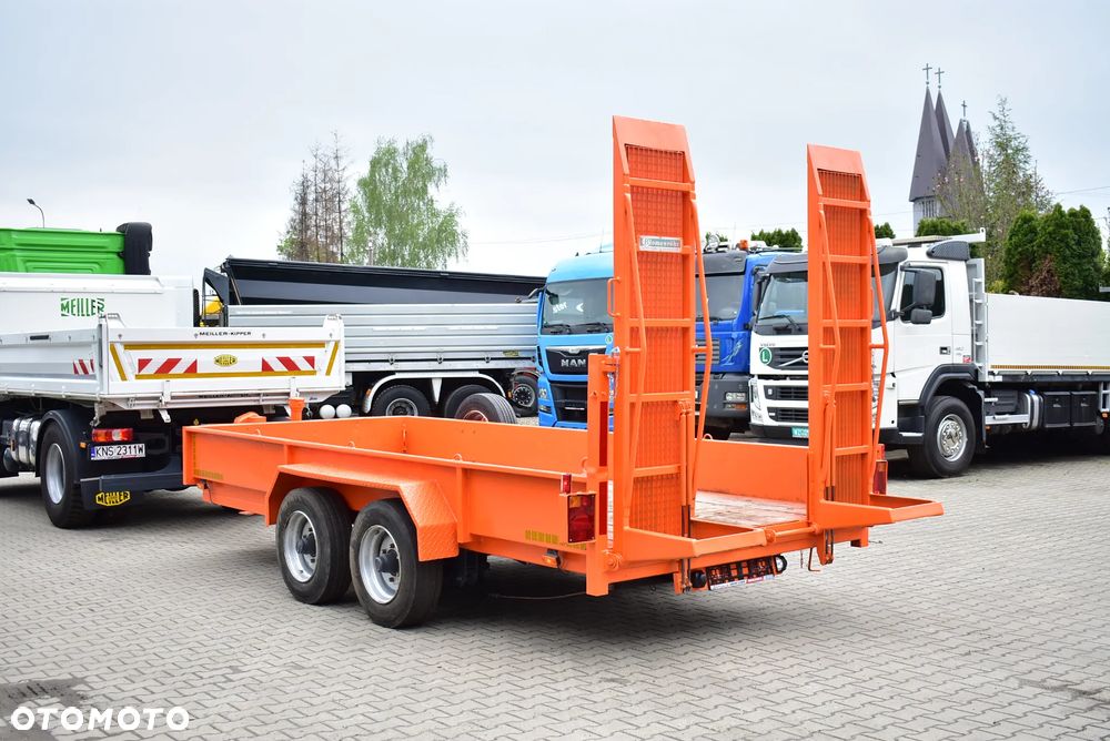 Blomenröhr Przyczepa do przewozu maszyn budowlanych / Najazdy/ DMC : 6900 KG/ Sprowadzona z Niemiec ! - 4
