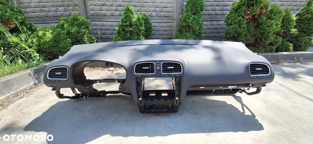 VW Golf VI Deska Rozdzielcza Konsola Kokpit - 1