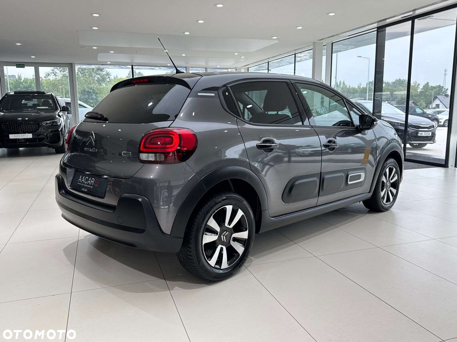 Citroën C3 1.2 PureTech Shine - 5