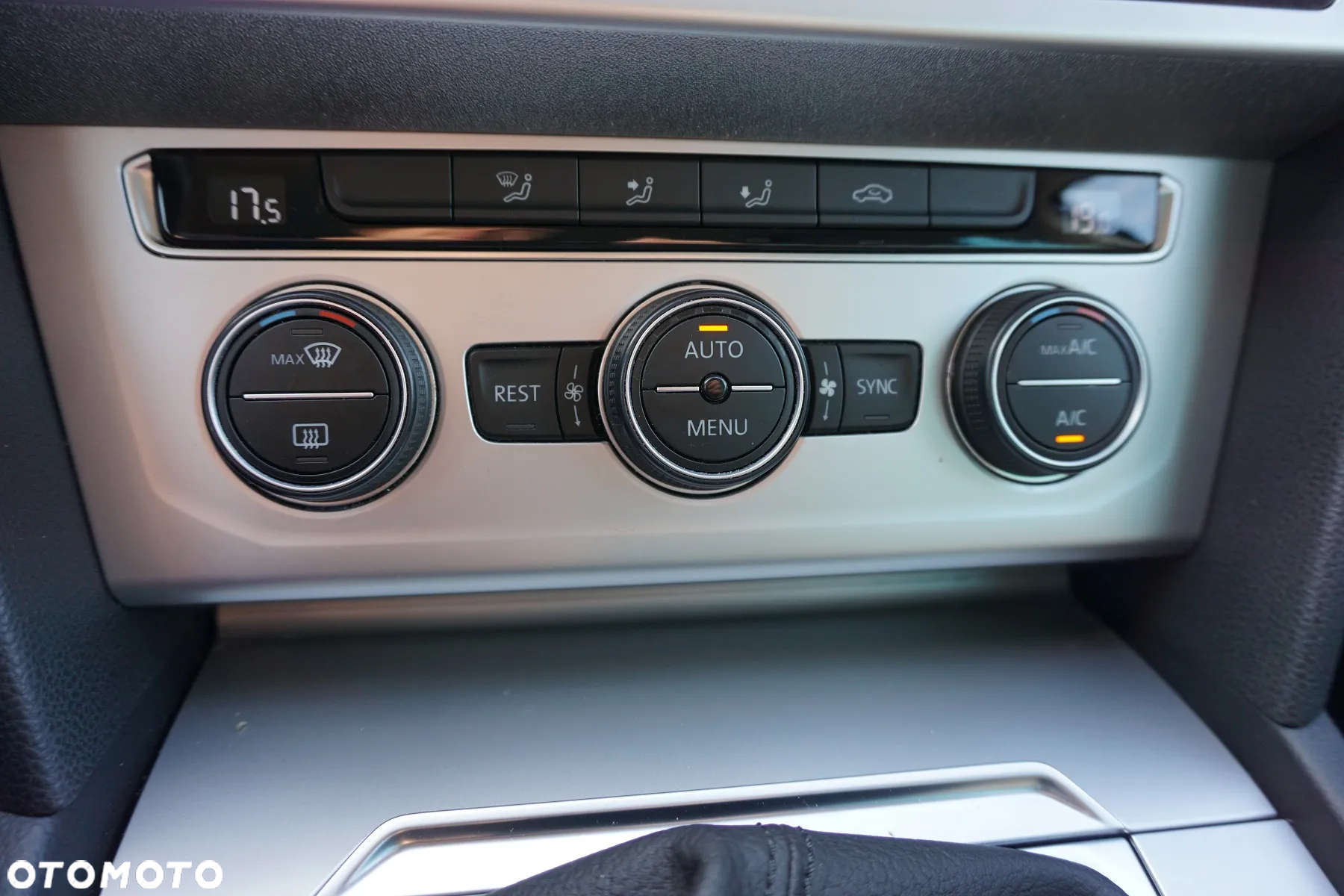Volkswagen Passat 2.0 TDI BMT Comfortline - 33
