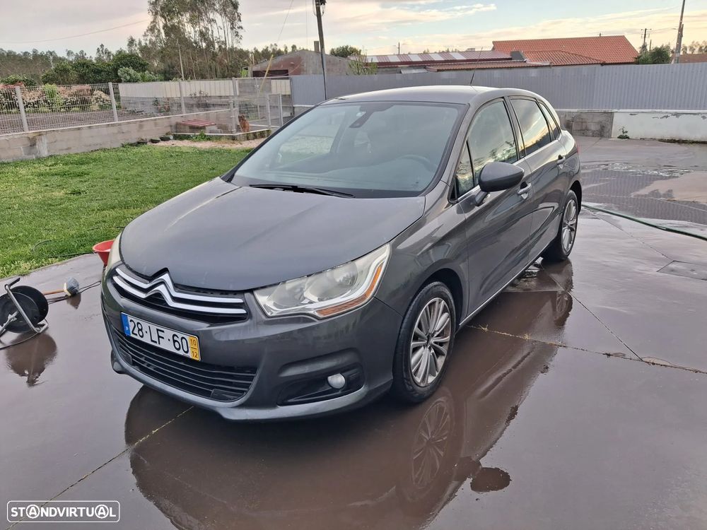 Citroën C4 1.6 HDi Attraction - 4