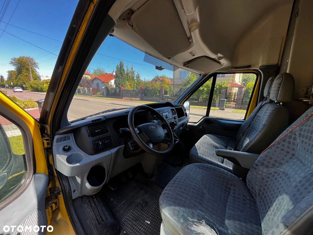 Ford transit - 1