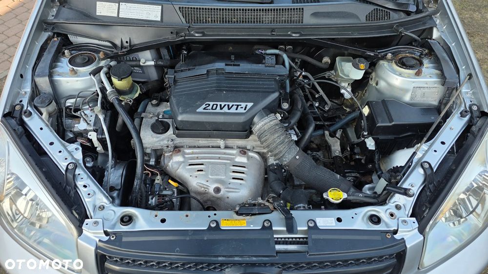 Toyota RAV4 4x4 Sol - 26