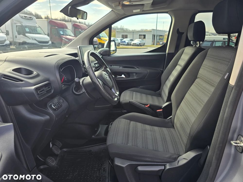 Opel Combo 1.5 CDTI Enjoy S&S - 11