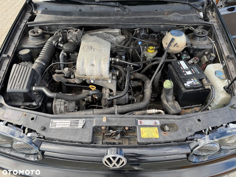 Volkswagen Golf - 26