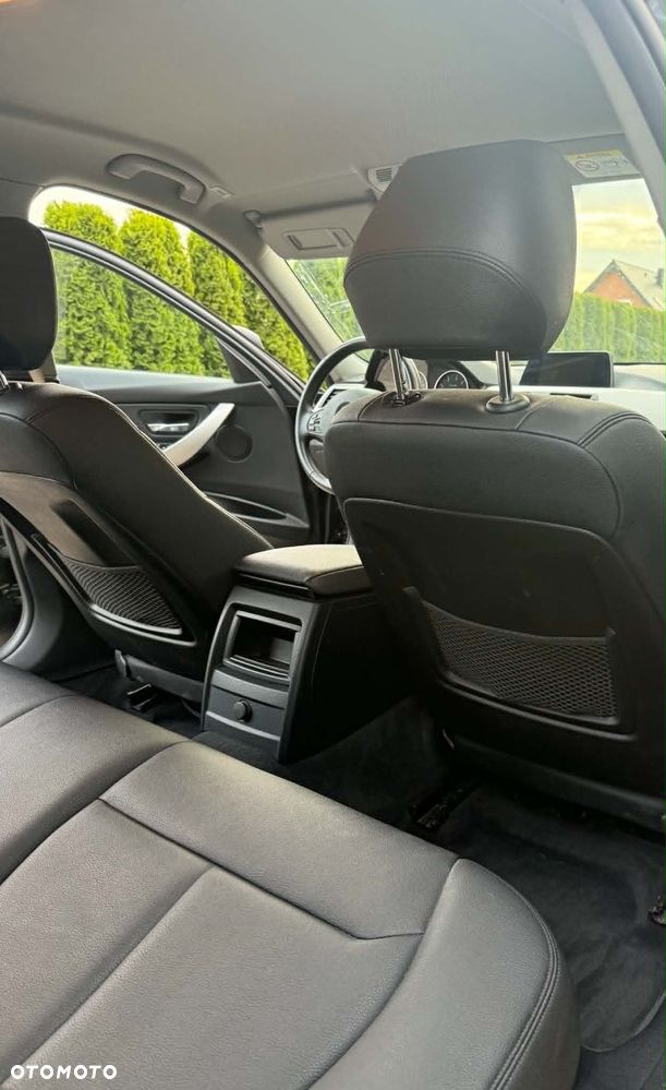 BMW Seria 3 316d - 12